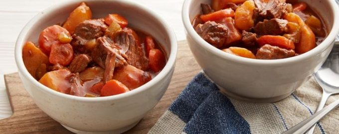 Тушеная постная говядина с курагой